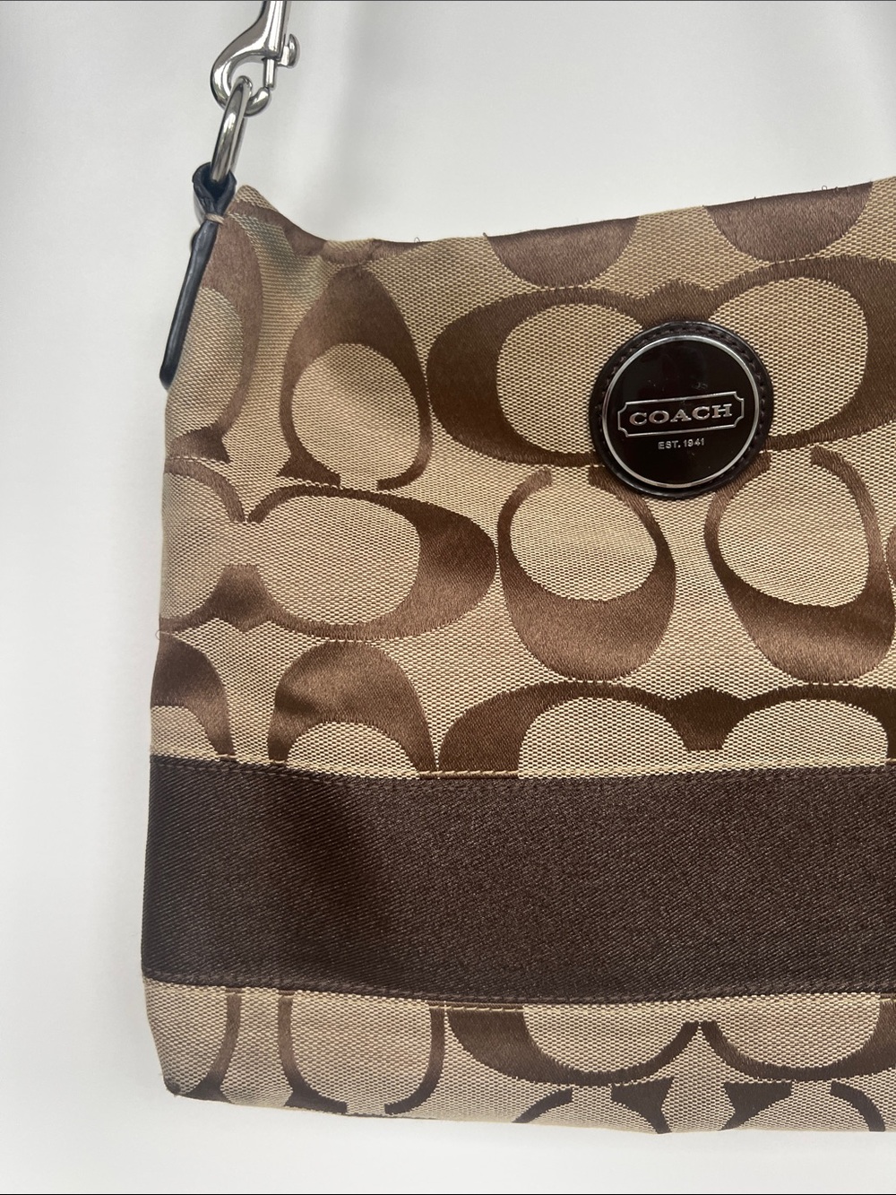 Coach Beige and Brown Signature Canvas Shoulder Bag - Picture 3 of 6